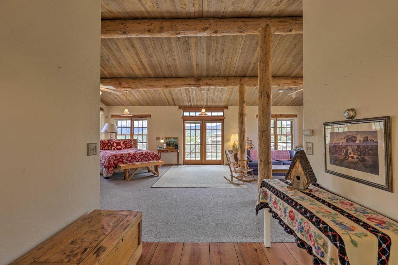 Bright Prescott Studio With Thumb Butte Views! 외부 사진
